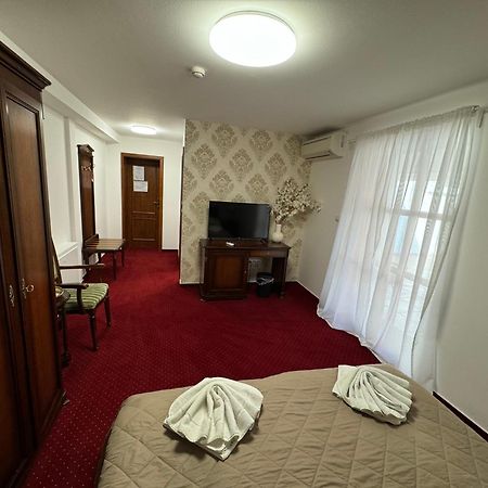 Hotel Sebastian u Hoffera Modra Exterior foto